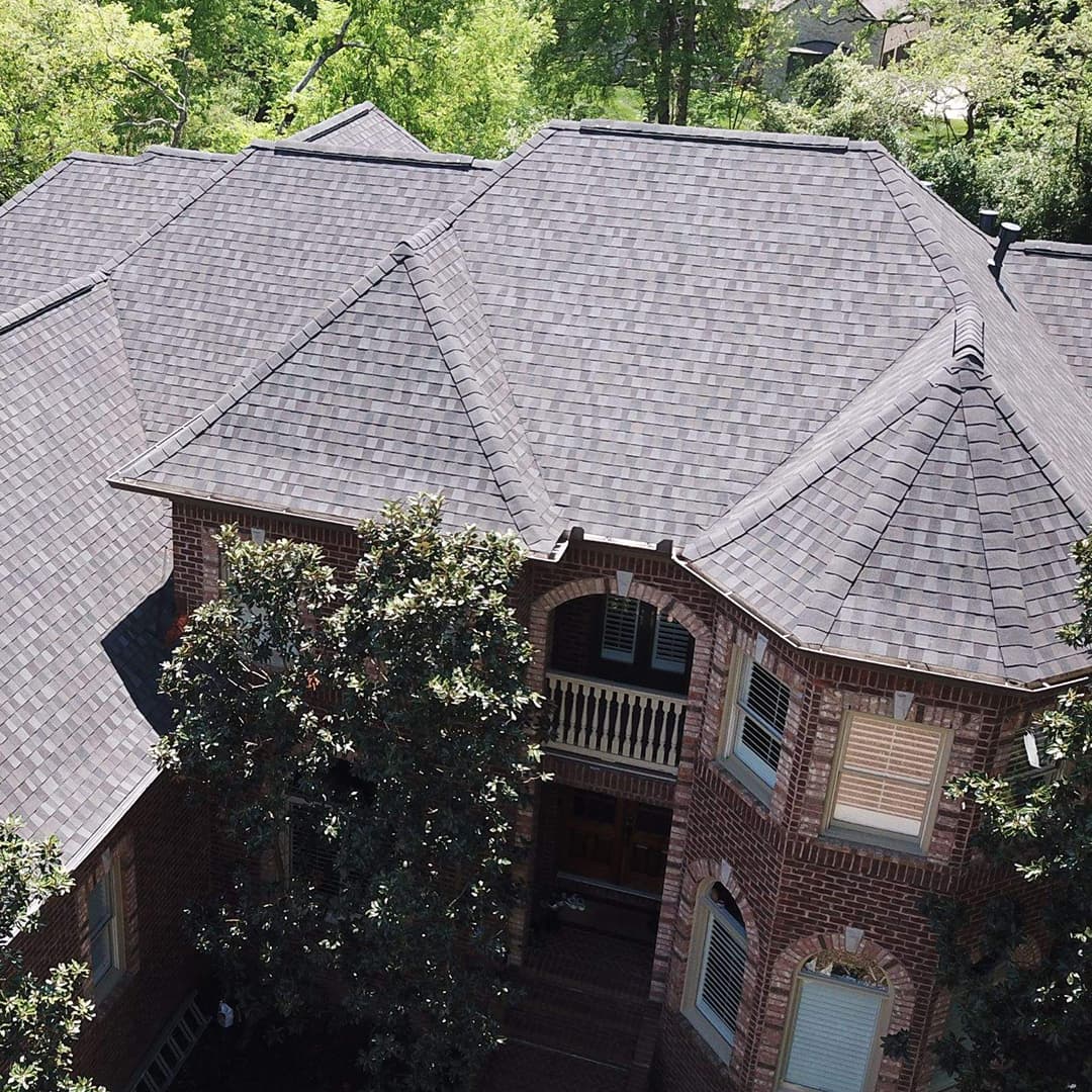 Stones River Roofing, this week's featured business